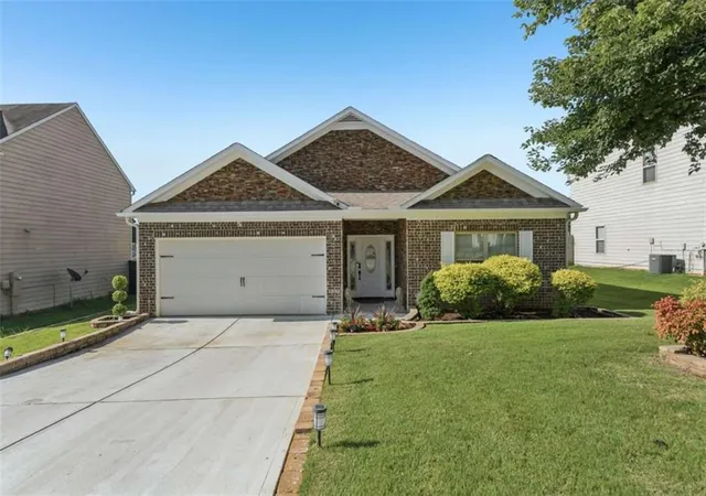 1st image of 2335 Allman Dr, Jonesboro, GA 30236 | MLS# 7807614