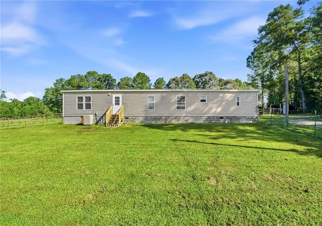 2nd image of 945 Cape Trl, Talking Rock, GA 30175 | MLS# 7808721