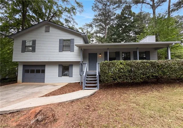 Photo 1 of Sale Pending at 3193 Pinto Dr, Powder Springs, GA 30127 | MLS# 7769947 | Listing updated on 2026-09-26