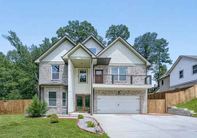 1st image of 658 Rockbridge Rd Nw, Lilburn, GA 30047 | MLS# 7819600