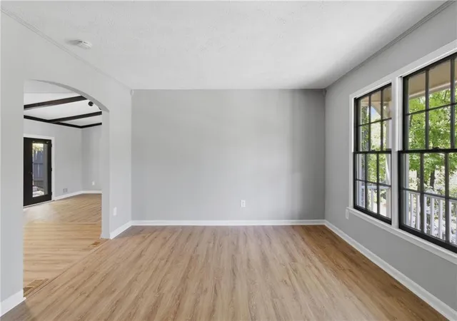 4th image of 562 Hidden Hills Ct, Marietta, GA 30066 | MLS# 7757754