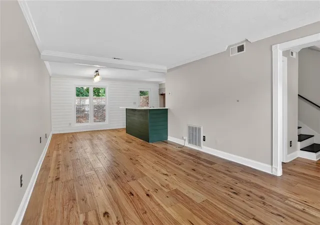 2nd image of 5 Spinning House Pl Nw, Atlanta, GA 30318 | MLS# 7768200