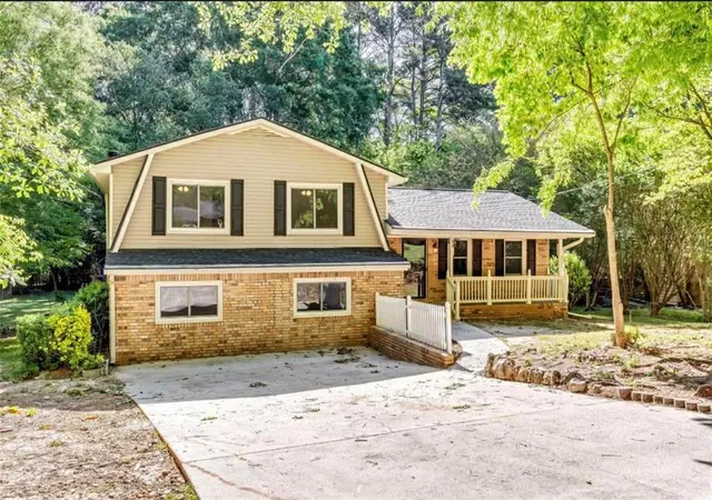Photo 1 of Sale Pending at 3361 Bryan Way Sw, Marietta, GA 30008 | MLS# 7757259 | Listing updated on 2026-08-23