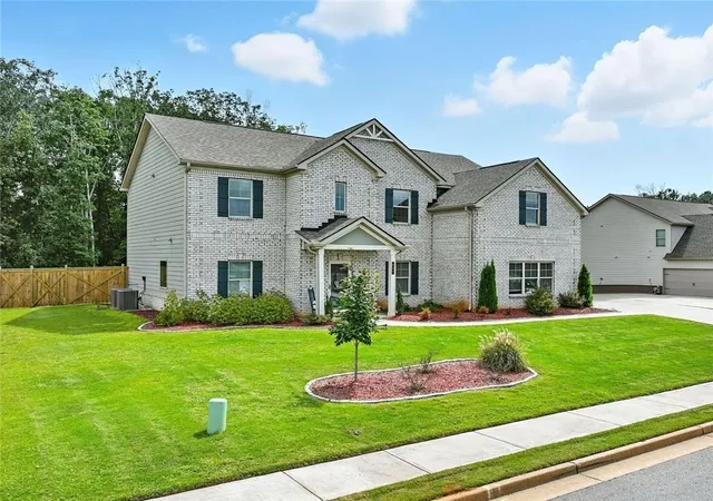 3rd image of 167 Classica Dr, Mcdonough, GA 30252 | MLS# 7777178