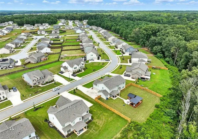 60th image of 167 Classica Dr, Mcdonough, GA 30252 | MLS# 7777178