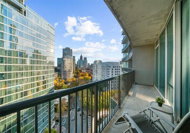 3rd image of 1080 Peachtree St Ne #1408, Atlanta, GA 30309 | MLS# 7687164