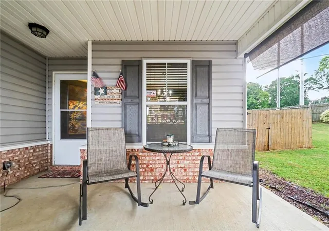 Homes for sale in Cartersville, GA | 71 Oakbrook Dr Sw, Cartersville, GA 30120 | MLS# 7779802