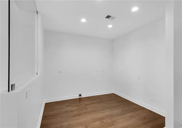 5th image of 860 Peachtree St Ne, Atlanta, GA 30308