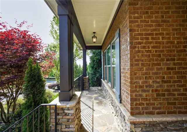 3rd image of 203 Laurel Vista Dr, Canton, GA 30114 | MLS# 7755210