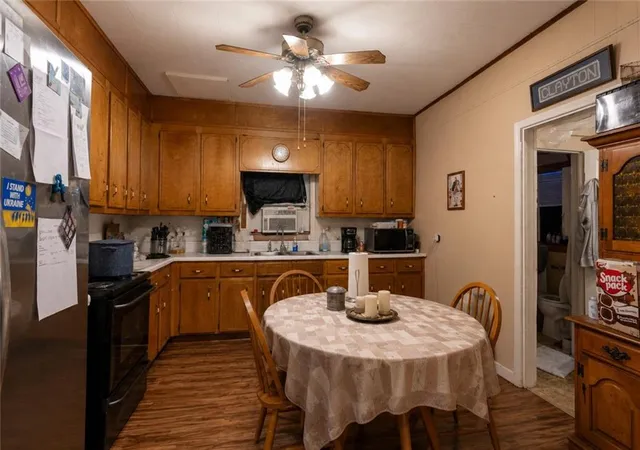 5th image of 636 Elmwood St, Canton, GA 30114 | MLS# 7790241