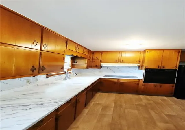 Photo 3 of Sale Pending at 965 Laurel St, Morrow, GA 30260 | MLS# 7824006 | Listing updated on 2026-08-31