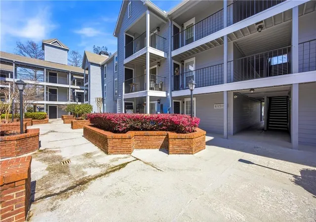 Photo 2 of Condo for sale at 120 Granville Ct, Sandy Springs, GA 30328 | MLS# 7816957 | Listing updated on 2026-09-15