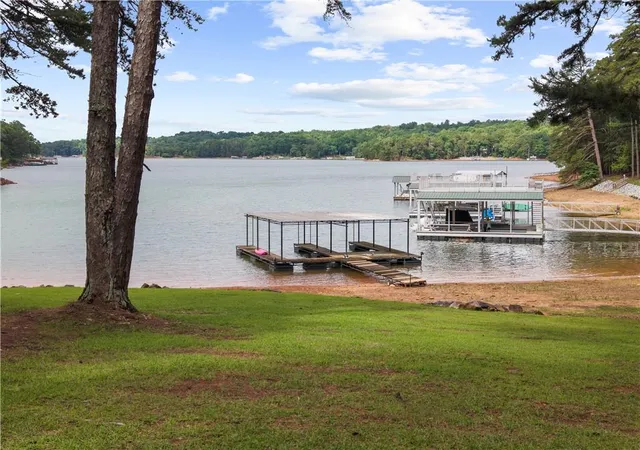 5th image of 7940 Lanier Dr, Cumming, GA 30041 | MLS# 7804459