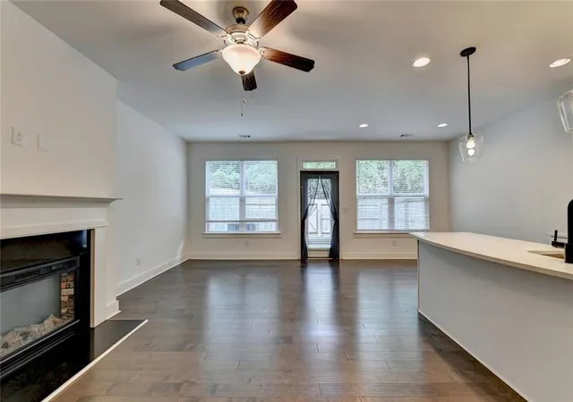 Photo 4 of Townhouse for sale at 275 Auburn Valley Way, Auburn, GA 30011 | MLS# 7820922 | Listing updated on 2026-08-23