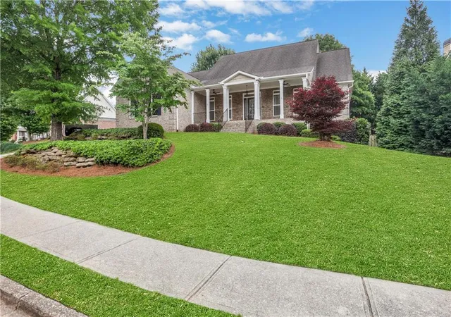 Homes for sale in Grayson, GA | 910 Windsor Creek Dr, Grayson, GA 30017 | MLS# 7769901