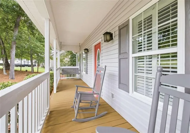 Homes for sale in Cornelia, GA | 215 Parkwood Pl Cir, Cornelia, GA 30531 | MLS# 7802143