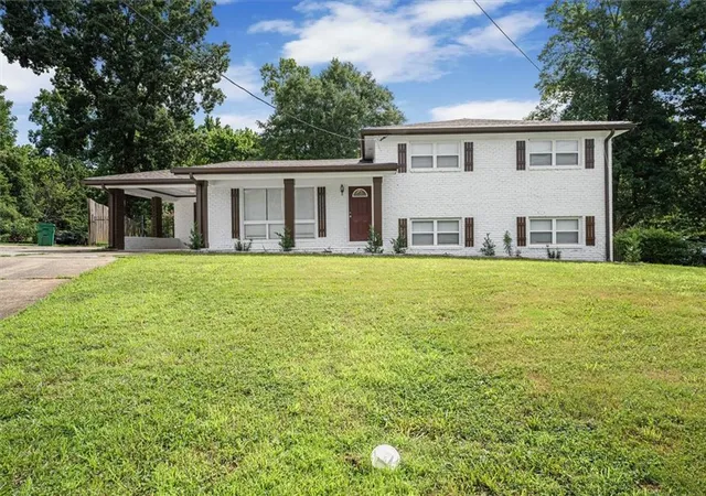 1st image of 2044 Yucca Dr, Decatur, GA 30032 | MLS# 7794373