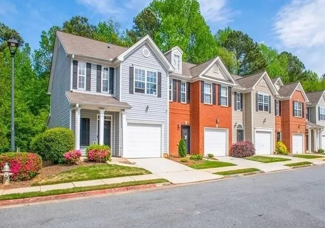 1st image of 485 Lantern Wood Dr, Scottdale, GA 30079 | MLS# 7744778