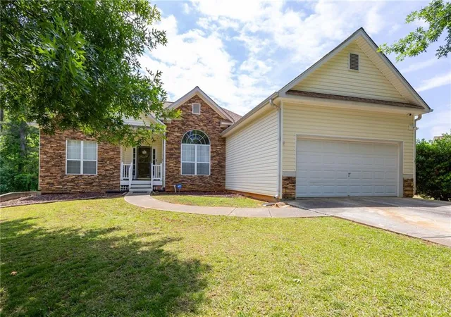 1st image of 310 Hillcrest Dr, Hiram, GA 30141 | MLS# 7769071