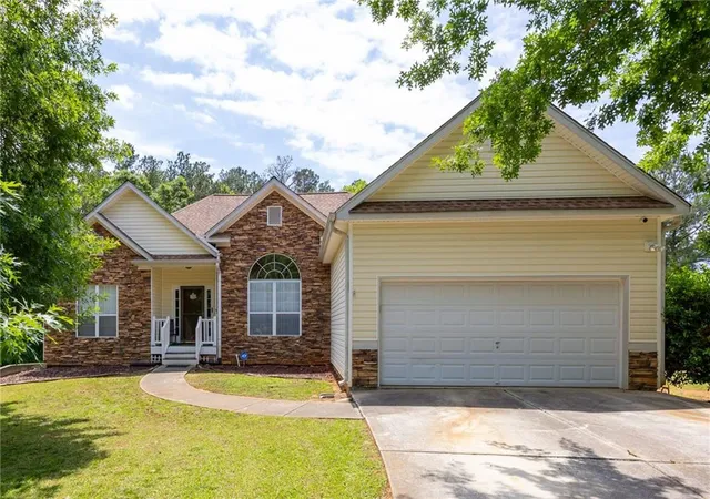 2nd image of 310 Hillcrest Dr, Hiram, GA 30141 | MLS# 7769071
