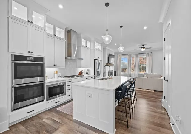 3rd image of 730 Elmwood Wy, Roswell, GA 30075 | MLS# 7799649