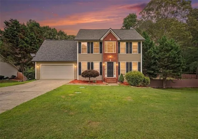 2nd image of 1780 Leigh Meadow Dr, Dacula, GA 30019 | MLS# 7816868