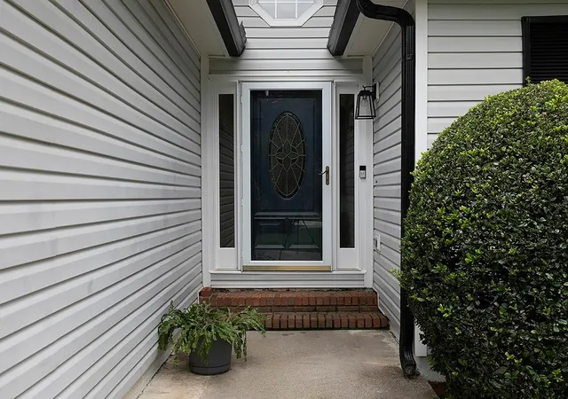 Photo 3 of Single family home for sale at 217 Leighs Tr, Mcdonough, GA 30253 | MLS# 7811165 | Listing updated on 2026-09-29