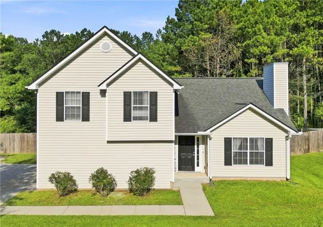 2nd image of 31 Kingston Pointe Dr, Kingston, GA 30145 | MLS# 7818597
