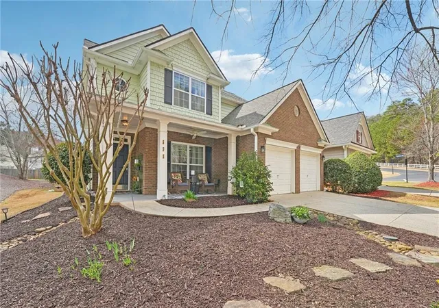 Photo 2 of Sale Pending at 498 Highlands Loop, Woodstock, GA 30188 | MLS# 7717994 | Listing updated on 2026-08-13