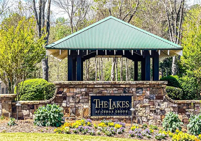 Photo 4 of Single family home for sale at 240 Highwind Way, Fairburn, GA 30213 | MLS# 7752278 | Listing updated on 2026-10-23