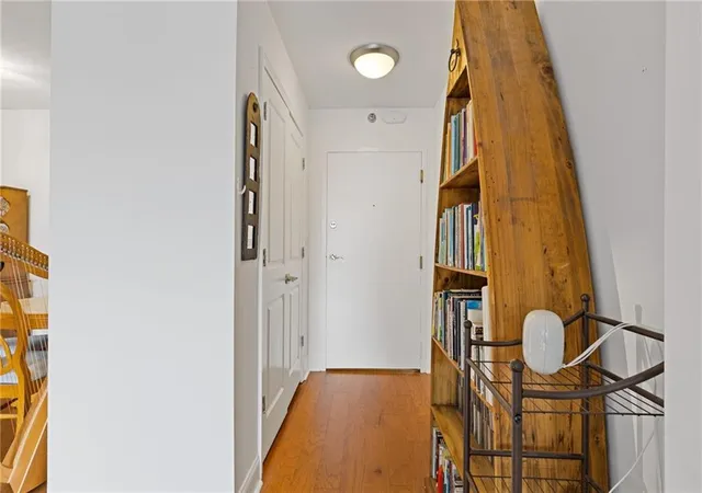 4th image of 2479 Peachtree Rd Ne #402, Atlanta, GA 30305 | MLS# 7698266
