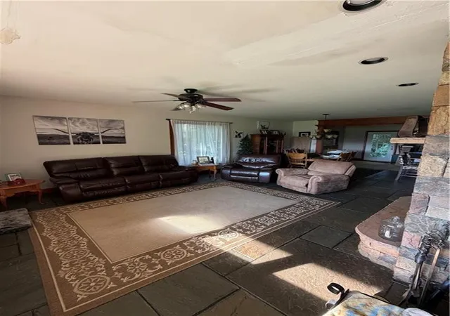 Photo 4 of Sale Pending at 1400 Fieldcrest Ct, Buckhead, GA 30625 | MLS# 7812204 | Listing updated on 2026-08-24