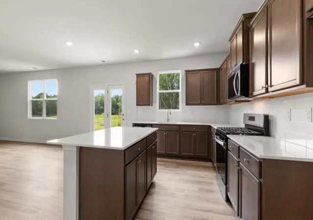 Photo 4 of Single family home for sale at 6283 Hallsley Dr, Atlanta, GA 30349 | MLS# 7807567 | Listing updated on 2026-08-27