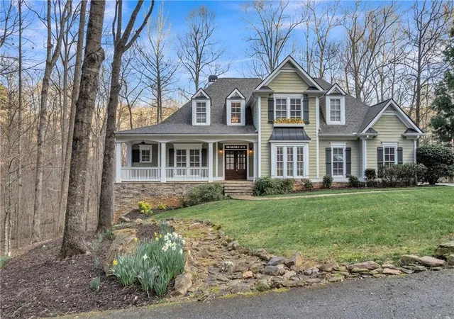 Photo 3 of Single family home for sale at 121 Gold Rush Run, Dahlonega, GA 30533 | MLS# 7818388 | Listing updated on 2026-10-09