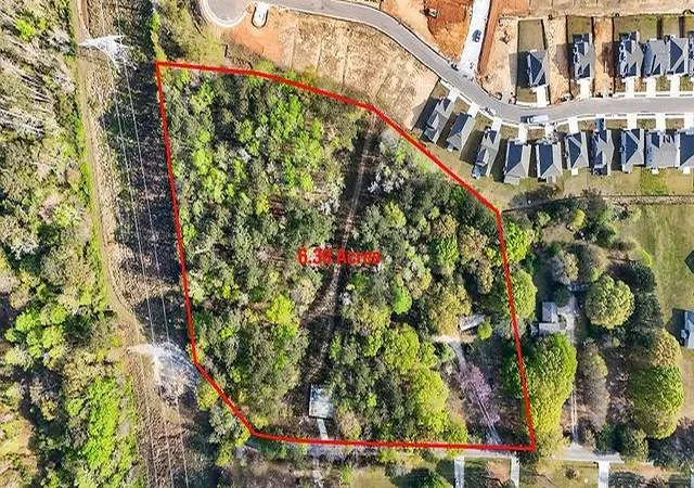 1st image of 2833 Sw Abbott Lake Rd Sw, Conyers, GA 30094 | MLS# 7744503