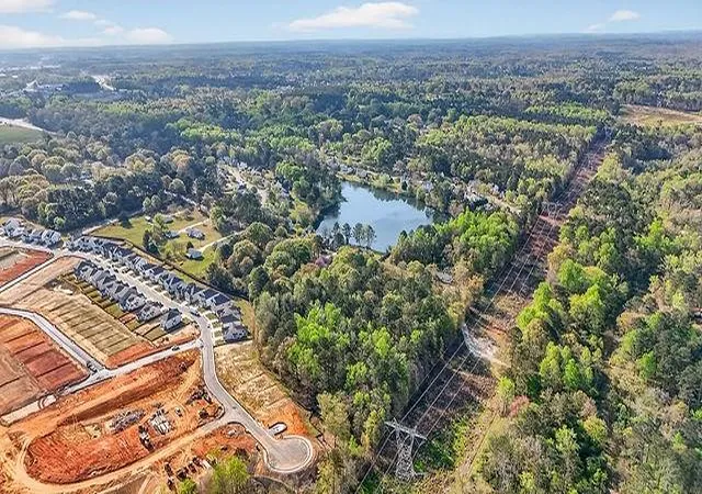 5th image of 2833 Sw Abbott Lake Rd Sw, Conyers, GA 30094 | MLS# 7744503