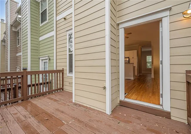 Homes for sale in Atlanta, GA | 1949 Sterling Oaks Cir Ne #13, Atlanta, GA 30319 | MLS# 7801061
