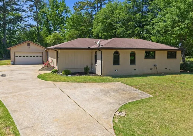 1st image of 375 Mount Tabor Church Rd, Dallas, GA 30157 | MLS# 7761411