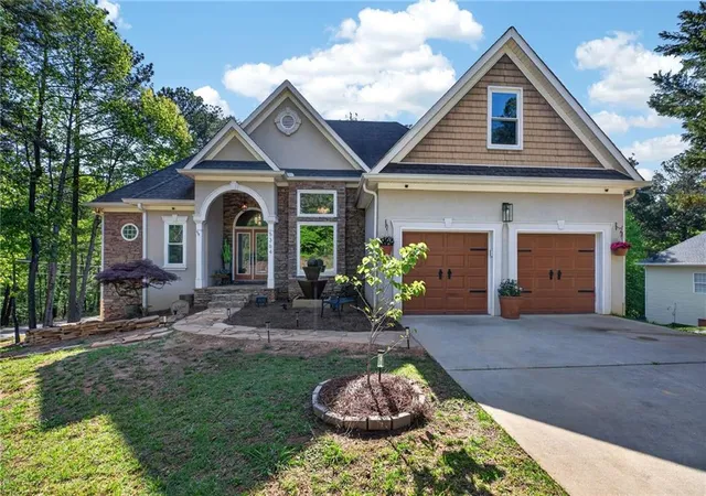 Homes for sale in Villa Rica, GA | 5364 Britton Dr, Villa Rica, GA 30180 | MLS# 7754170