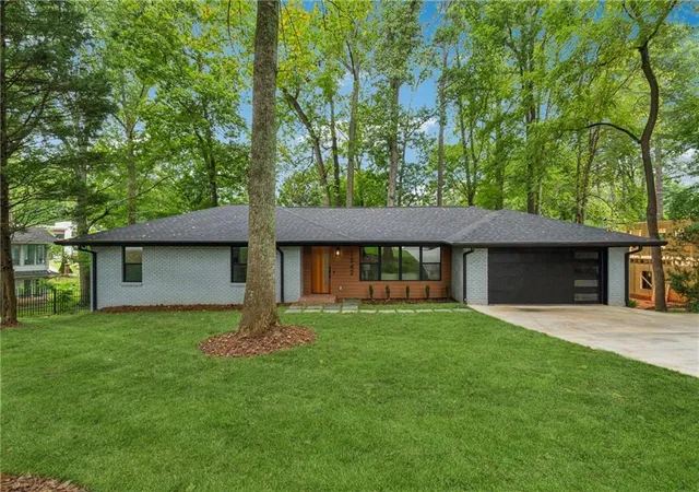 Photo 1 of Single family home for sale at 1542 Lavista Rd, Atlanta, GA 30329 | MLS# 7857985 | Listing updated on 2026-10-29