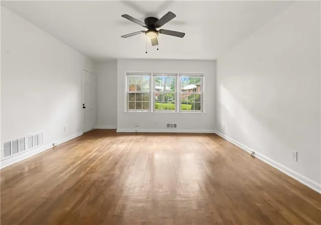 2nd image of 425 Lindbergh Dr #G1, Atlanta, GA 30305 | MLS# 7813458