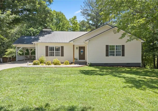 Homes for sale in Cleveland, GA | 18 Chickasaw Trl, Cleveland, GA 30528 | MLS# 7793150