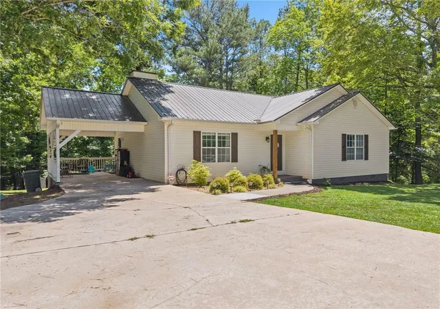 Homes for sale in Cleveland, GA | 18 Chickasaw Trl, Cleveland, GA 30528 | MLS# 7793150
