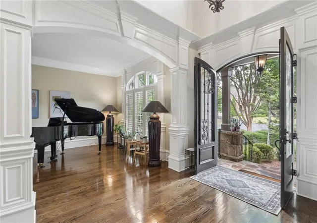 Homes for sale in Alpharetta, GA | 520 Ardsley Pl, Alpharetta, GA 30005 | MLS# 7770536