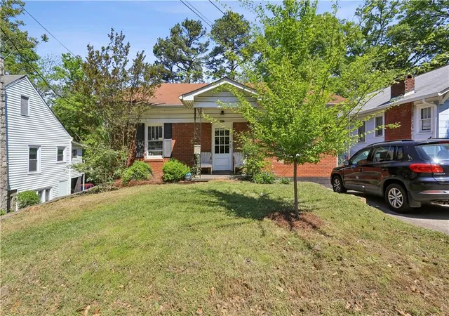 Photo 1 of Sale Pending at 1412 Memorial Dr Se, Atlanta, GA 30317 | MLS# 7754898 | Listing updated on 2026-09-03