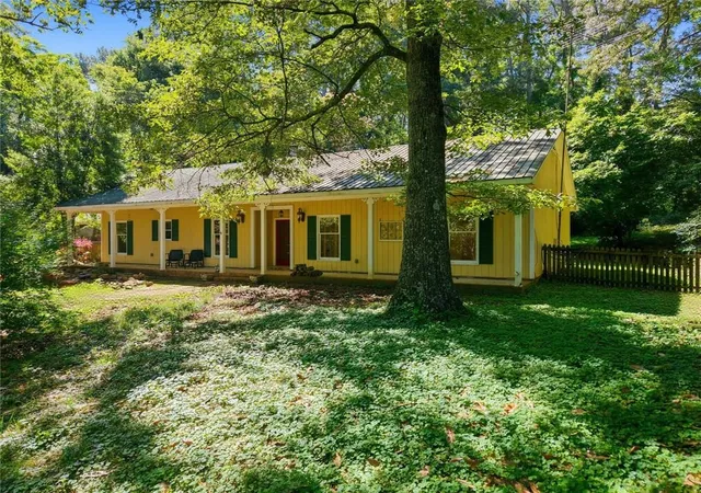 Homes for sale in Cedartown, GA | 1160 Cave Spring Rd, Cedartown, GA 30125 | MLS# 7771366