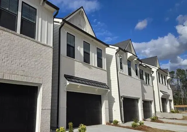 Sale Pending at 2000 Underwood Dr #1, Lawrenceville, GA 30043 | MLS# 7782240 | Listing updated on 2026-09-09
