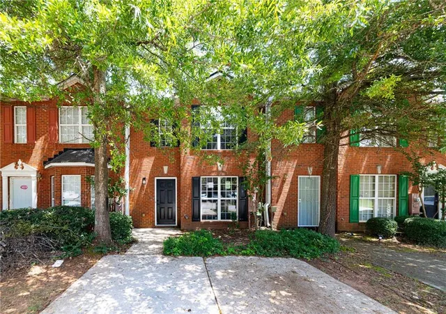 3rd image of 3017 Waldrop Cir, Decatur, GA 30034 | MLS# 7685592