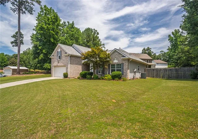 2nd image of 3225 Moss Ct, Monroe, GA 30655 | MLS# 7784540