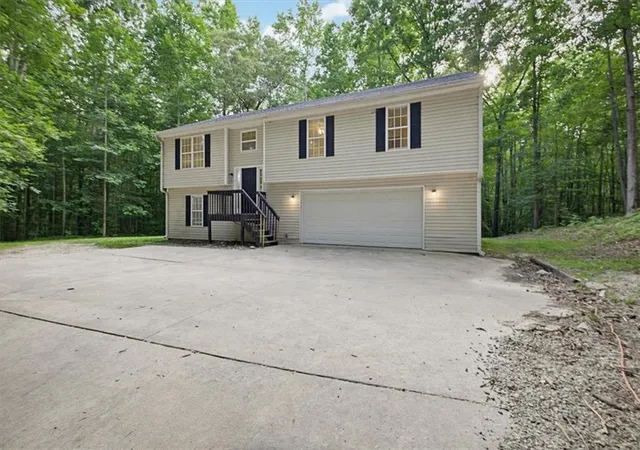 Homes for sale in Flowery Branch, GA | 5020 Loving Rd, Flowery Branch, GA 30542 | MLS# 7784482